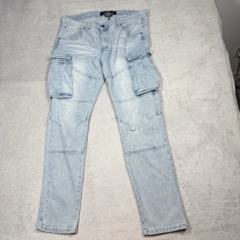 Copper Rivet Distressed Cargo Pocket Double Knee Jeans 38x32 *FLAW*